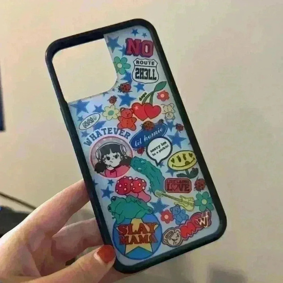 Wildflower Cases Nailea Devora Collab 13 Pro Max - Picture 1 of 1